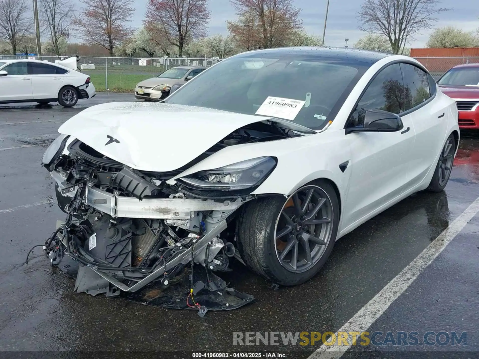 2 fotografías del automóvil dañado 5YJ3E1EA5MF976255 TESLA MODEL 3 2021
