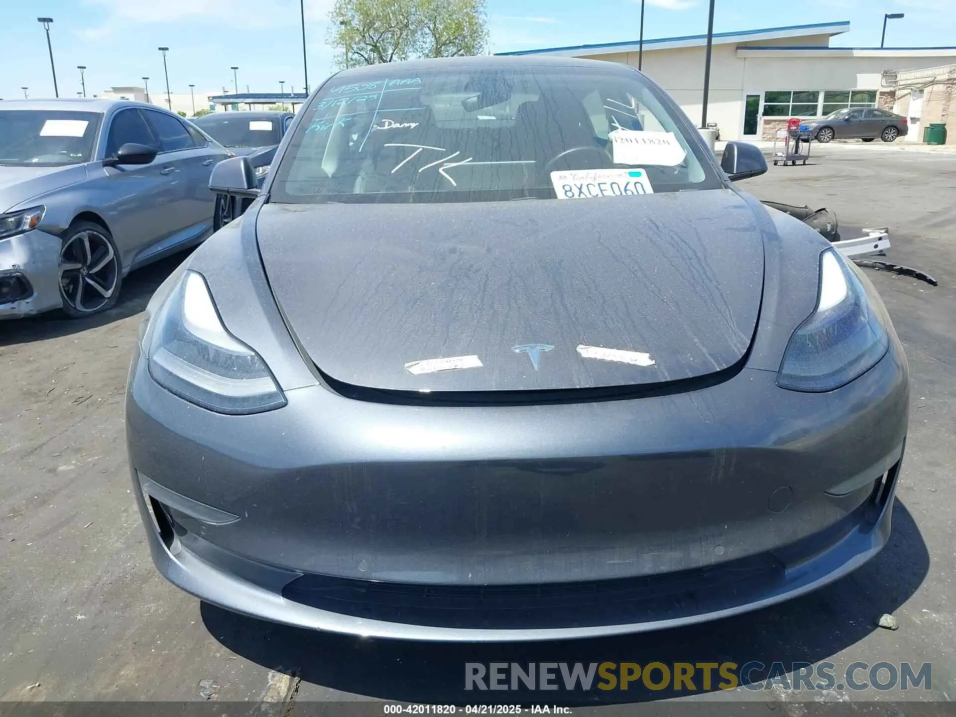 13 fotografías del automóvil dañado 5YJ3E1EA6MF006544 TESLA MODEL 3 2021