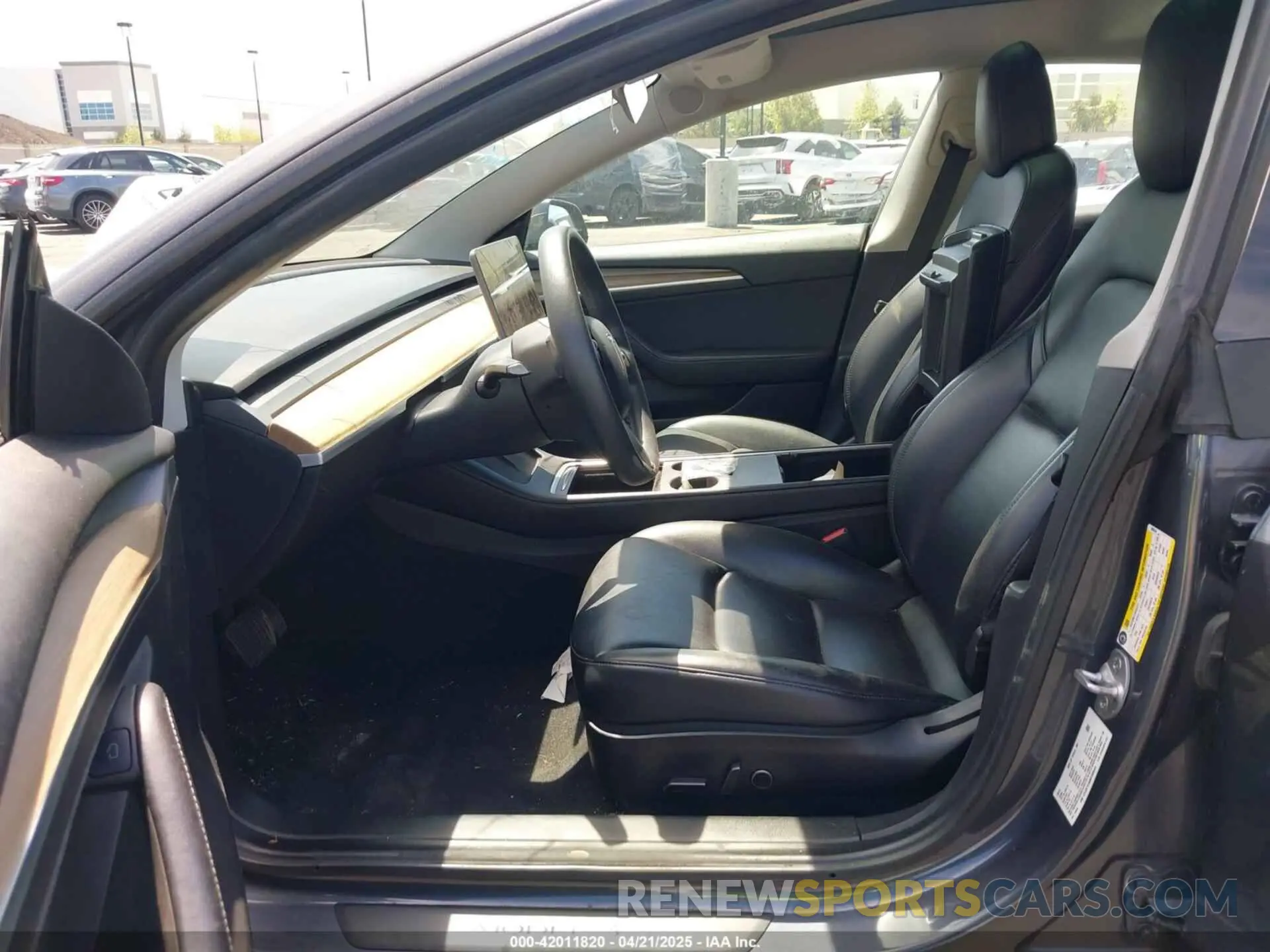 5 fotografías del automóvil dañado 5YJ3E1EA6MF006544 TESLA MODEL 3 2021