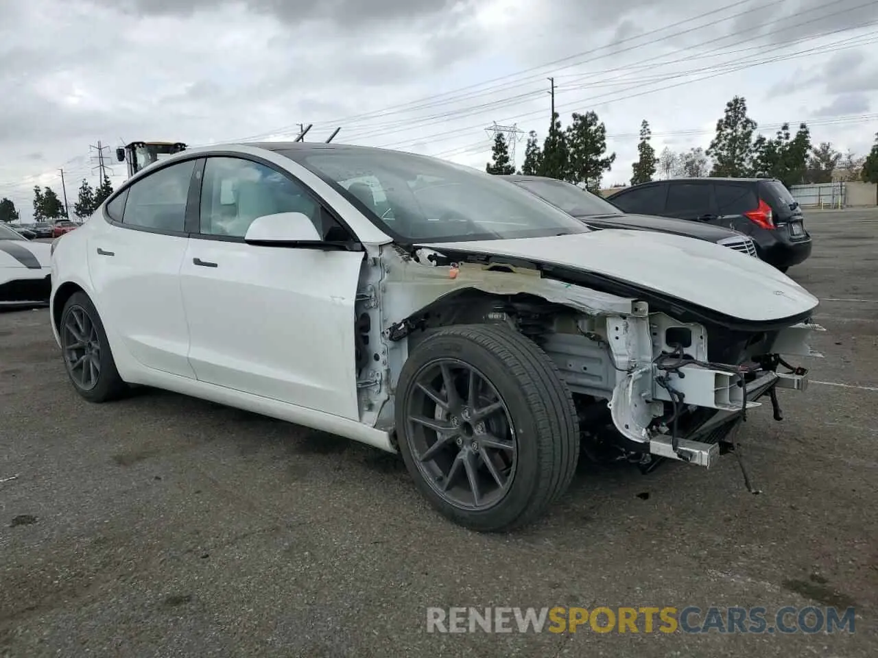 4 fotografías del automóvil dañado 5YJ3E1EA6MF066064 TESLA MODEL 3 2021