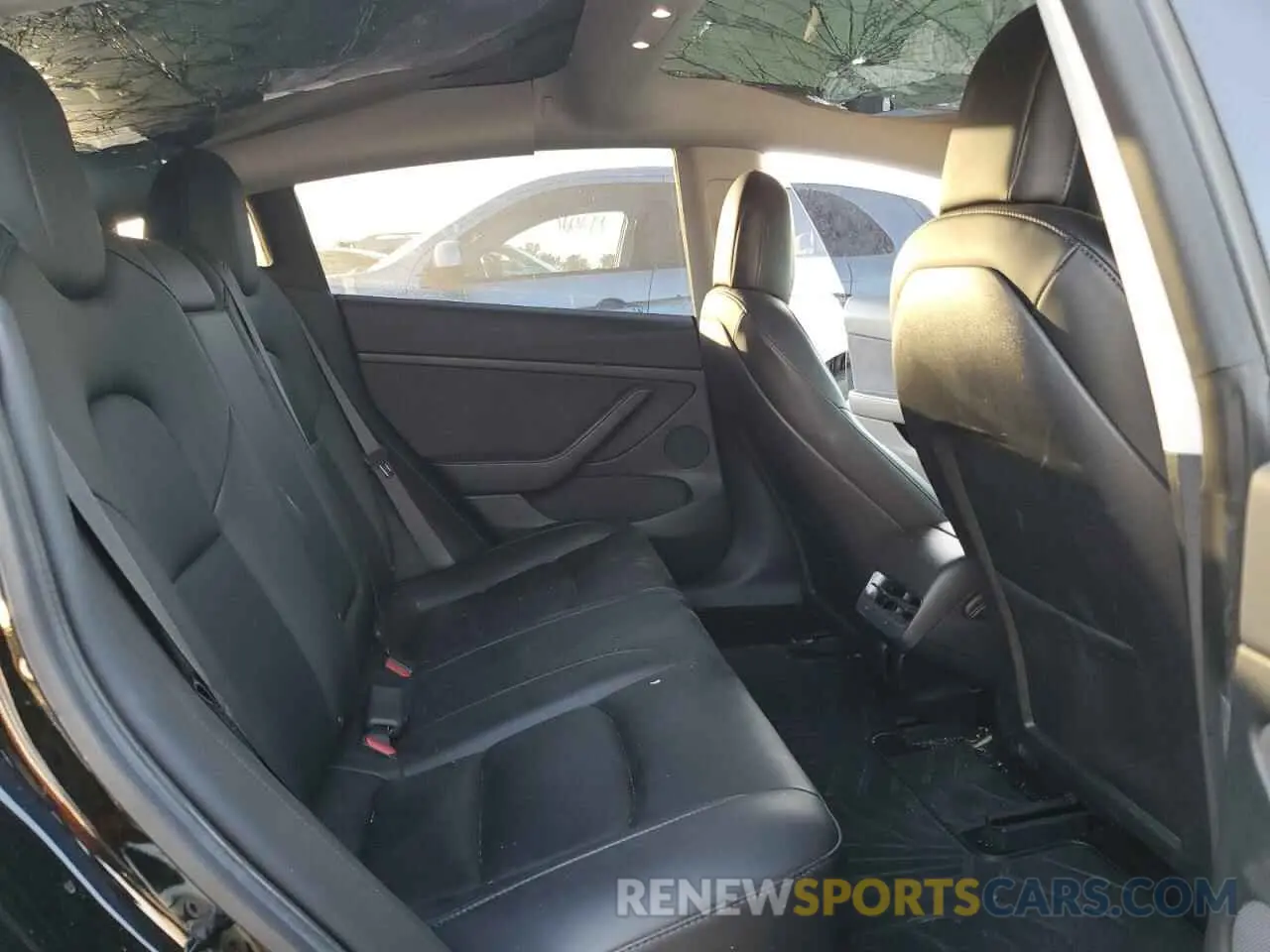 11 fotografías del automóvil dañado 5YJ3E1EA6MF067098 TESLA MODEL 3 2021
