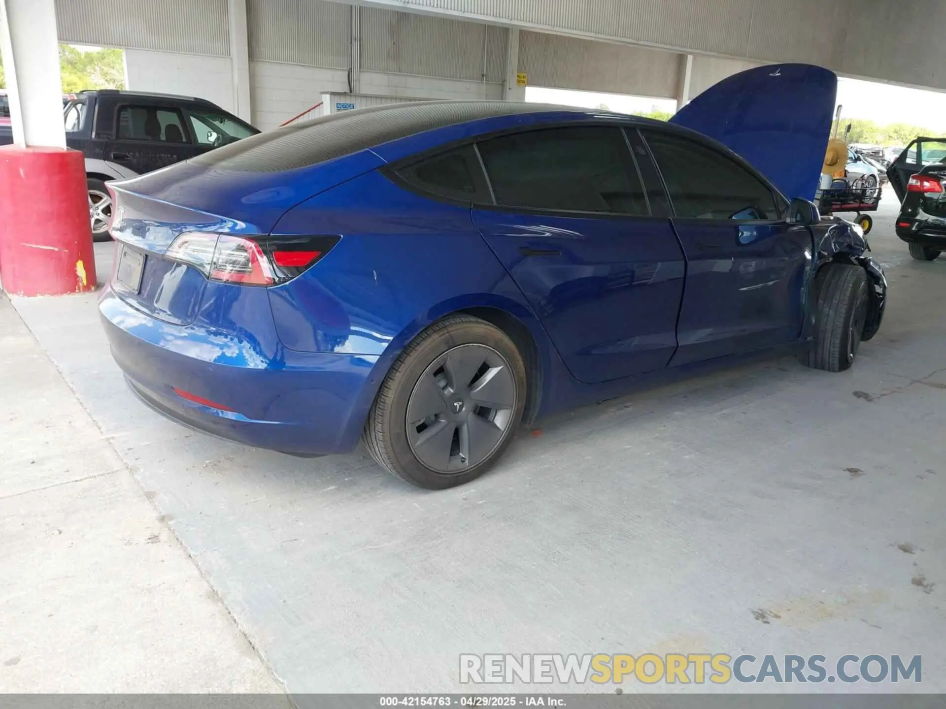 4 fotografías del automóvil dañado 5YJ3E1EA6MF860949 TESLA MODEL 3 2021