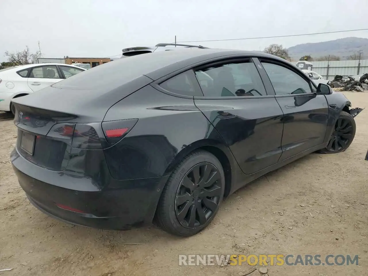 3 fotografías del automóvil dañado 5YJ3E1EA6MF877752 TESLA MODEL 3 2021