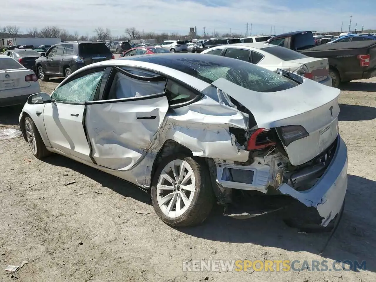 2 fotografías del automóvil dañado 5YJ3E1EA6MF920924 TESLA MODEL 3 2021