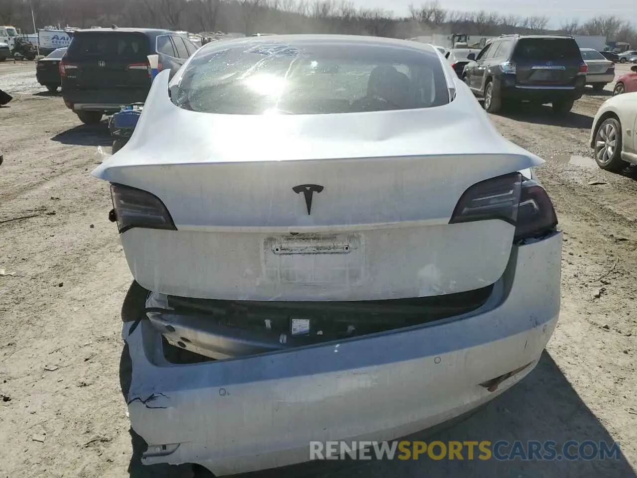 6 fotografías del automóvil dañado 5YJ3E1EA6MF920924 TESLA MODEL 3 2021