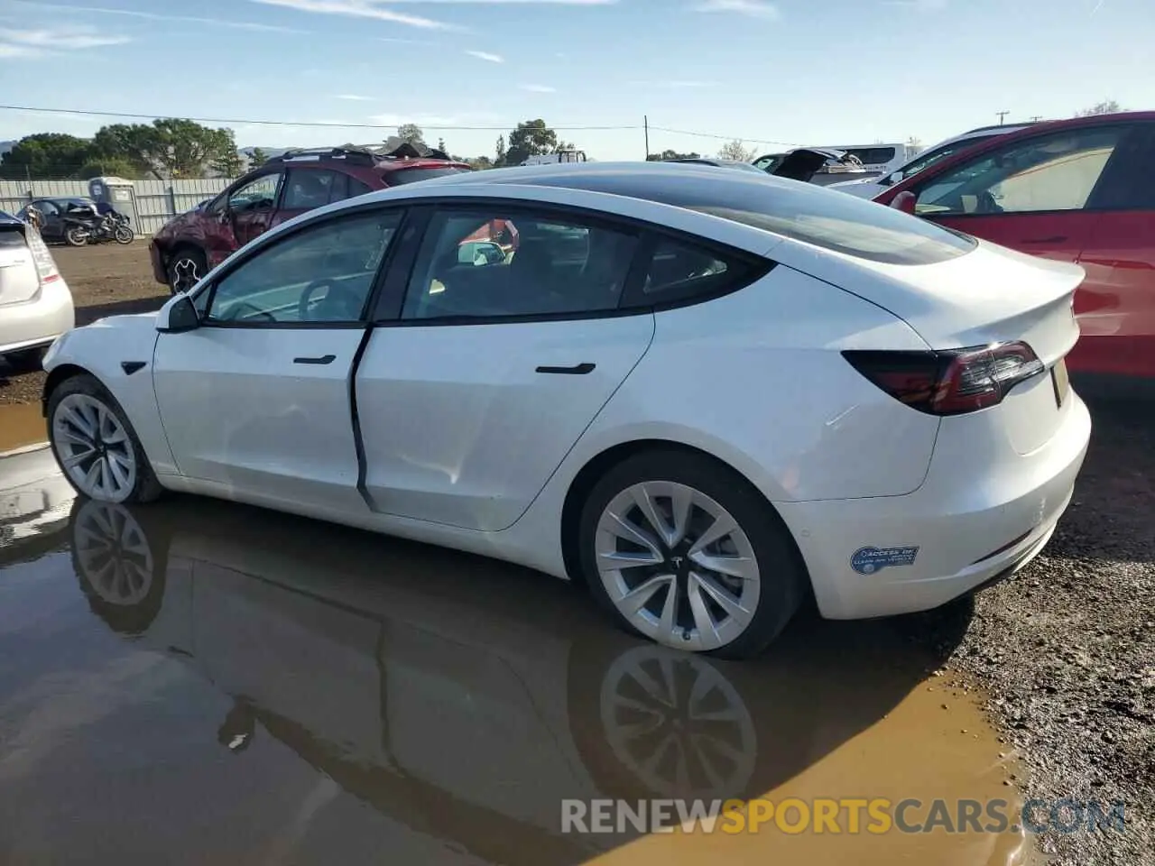 2 fotografías del automóvil dañado 5YJ3E1EA6MF937271 TESLA MODEL 3 2021