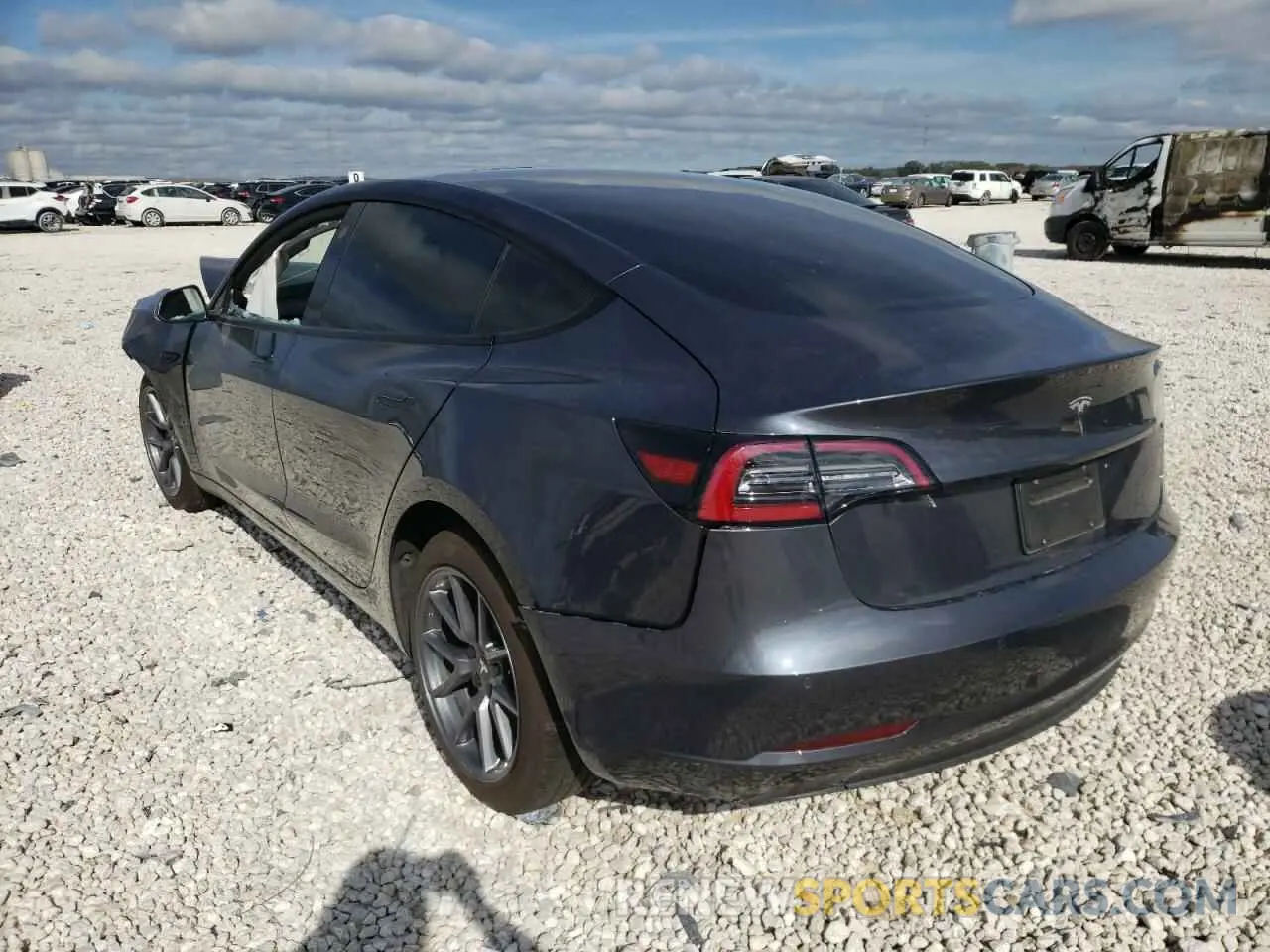 3 fotografías del automóvil dañado 5YJ3E1EA6MF994716 TESLA MODEL 3 2021