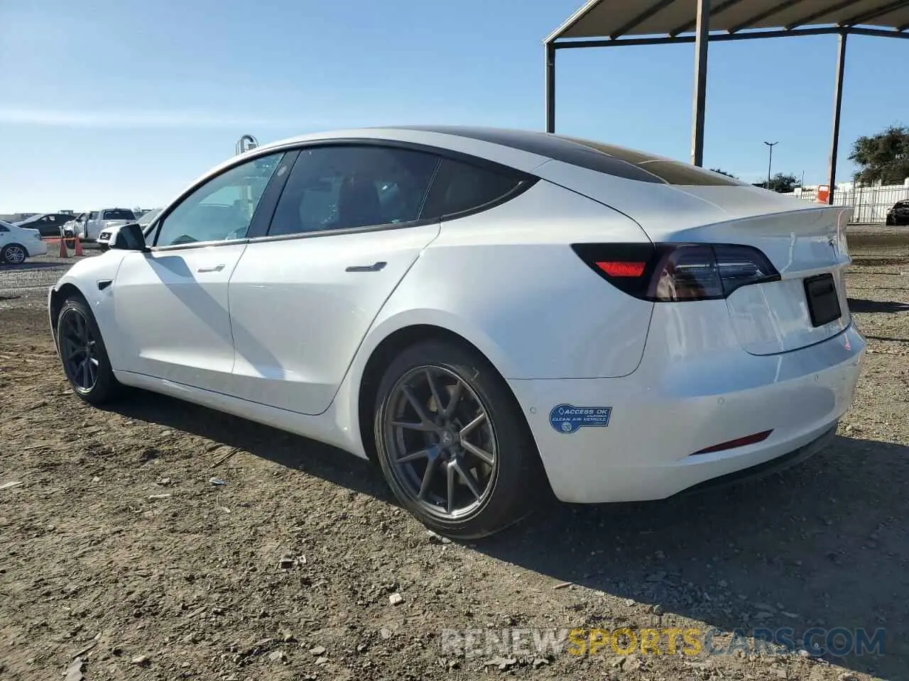 2 fotografías del automóvil dañado 5YJ3E1EA7MF023112 TESLA MODEL 3 2021