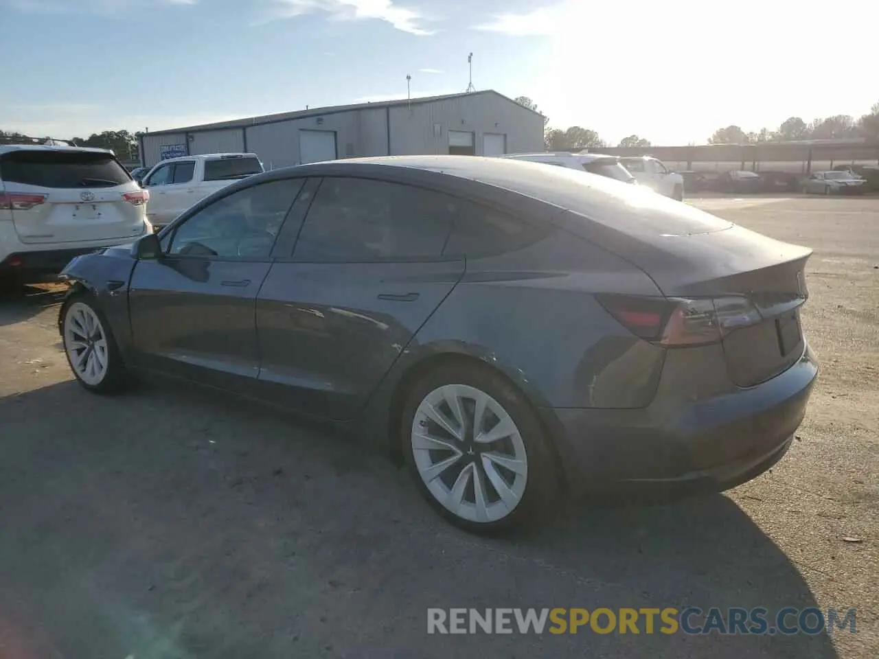 2 fotografías del automóvil dañado 5YJ3E1EA7MF032215 TESLA MODEL 3 2021