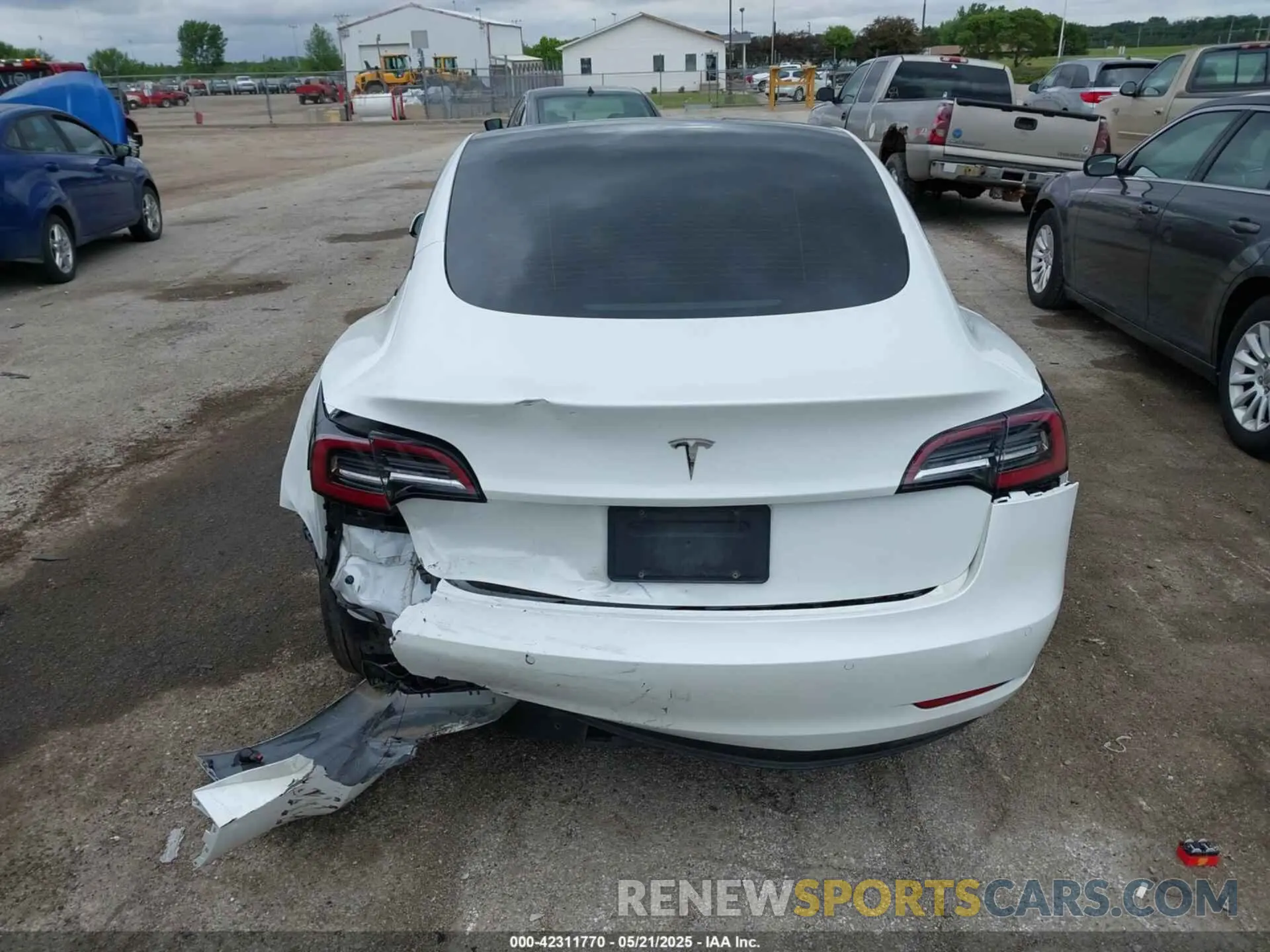 16 fotografías del automóvil dañado 5YJ3E1EA7MF042291 TESLA MODEL 3 2021