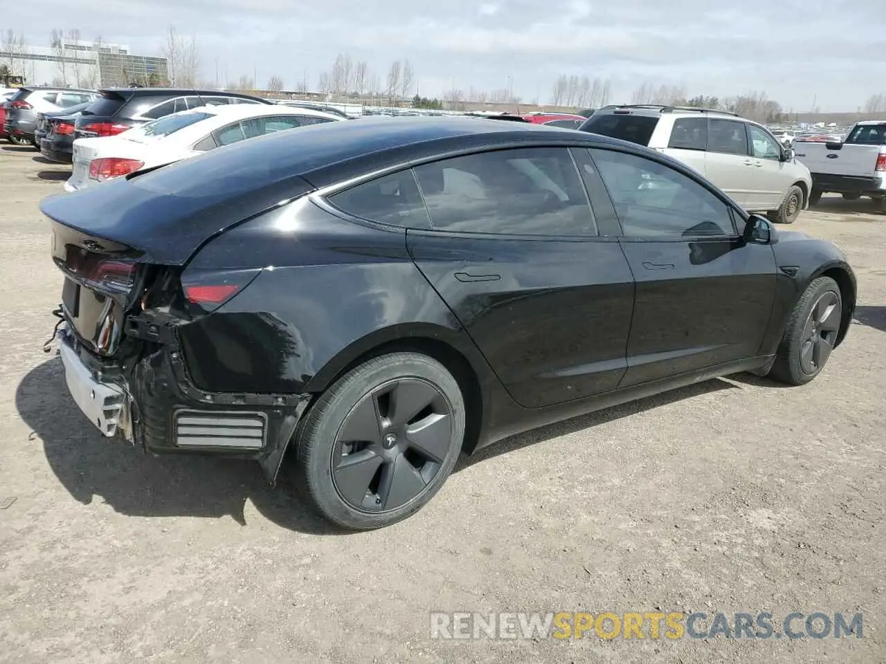 3 fotografías del automóvil dañado 5YJ3E1EA7MF053663 TESLA MODEL 3 2021
