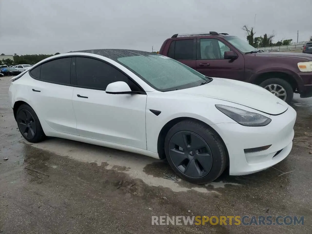 4 fotografías del automóvil dañado 5YJ3E1EA7MF077400 TESLA MODEL 3 2021