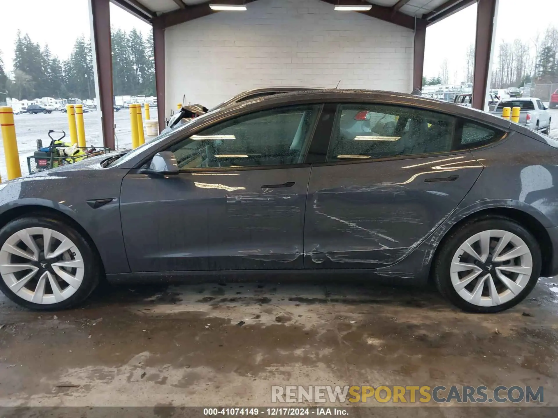 13 fotografías del automóvil dañado 5YJ3E1EA7MF083214 TESLA MODEL 3 2021