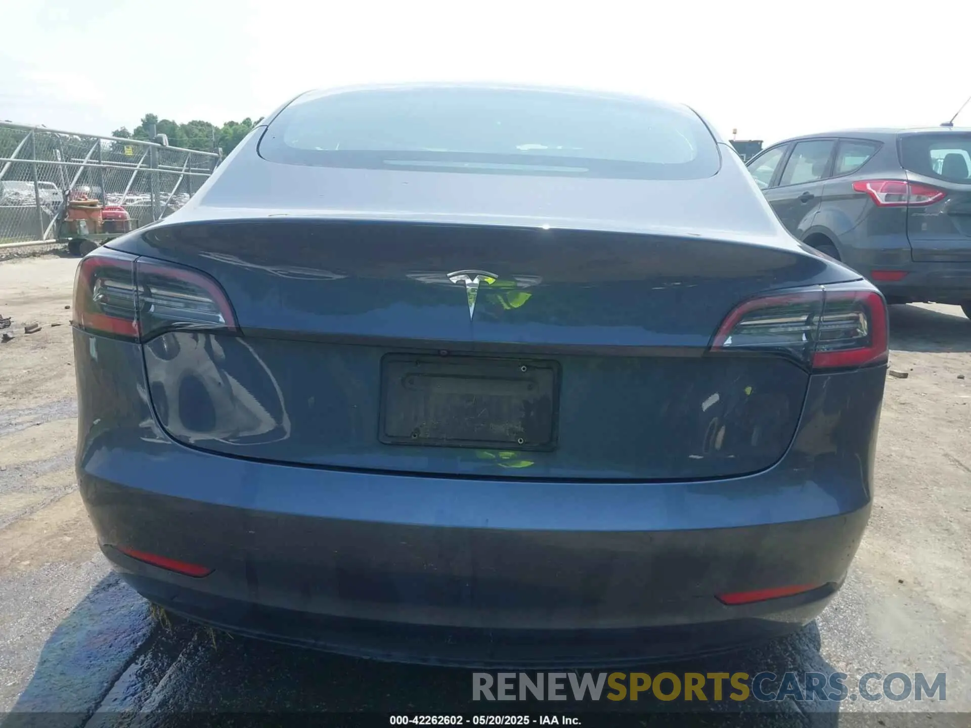 15 fotografías del automóvil dañado 5YJ3E1EA7MF088283 TESLA MODEL 3 2021