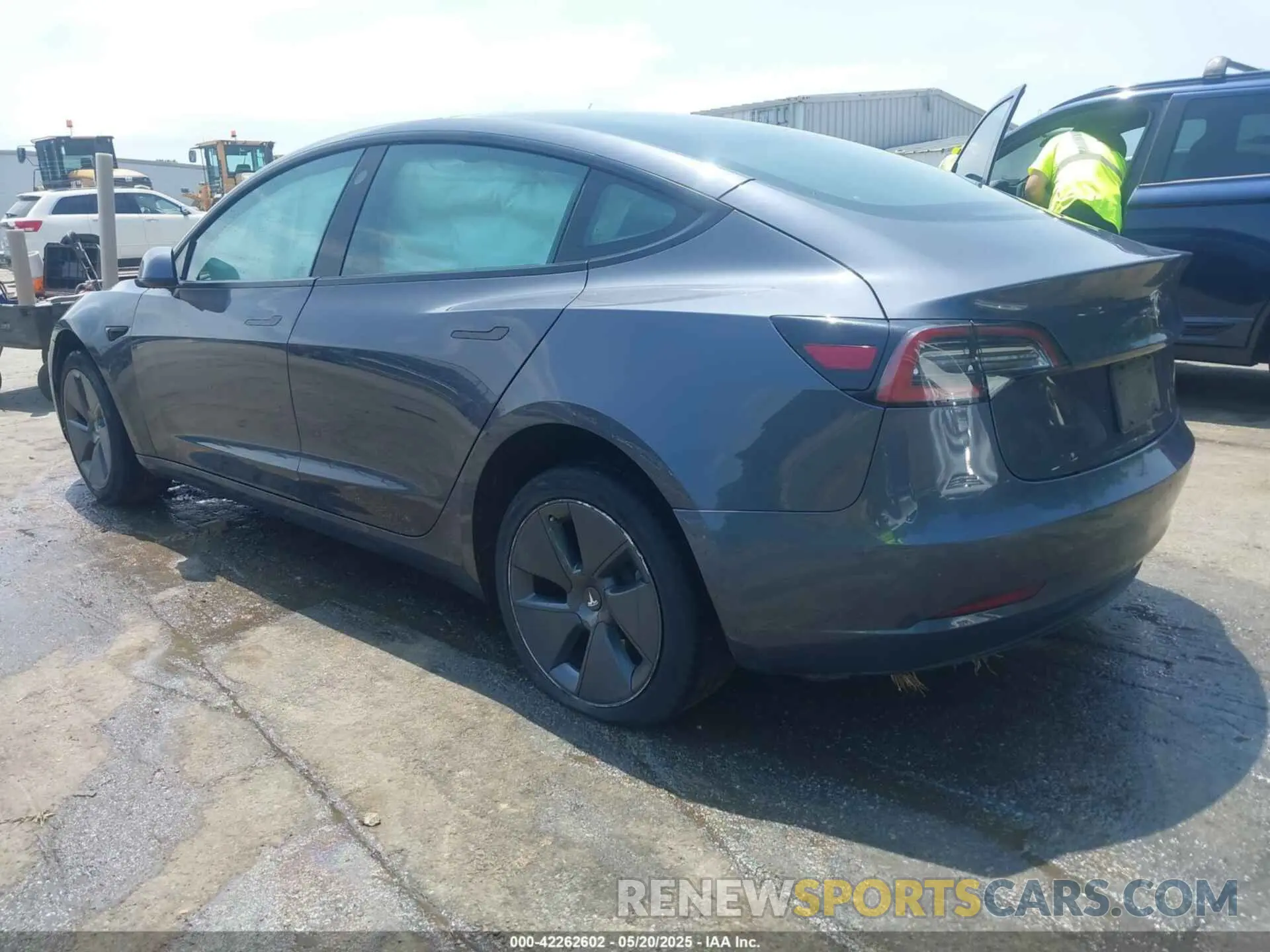 3 fotografías del automóvil dañado 5YJ3E1EA7MF088283 TESLA MODEL 3 2021