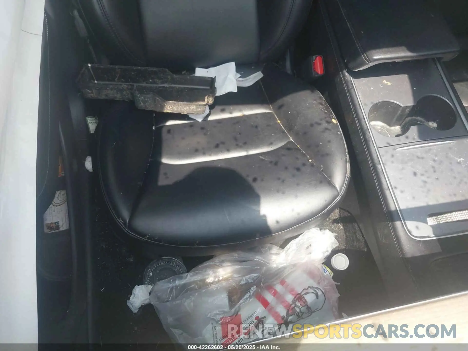 5 fotografías del automóvil dañado 5YJ3E1EA7MF088283 TESLA MODEL 3 2021