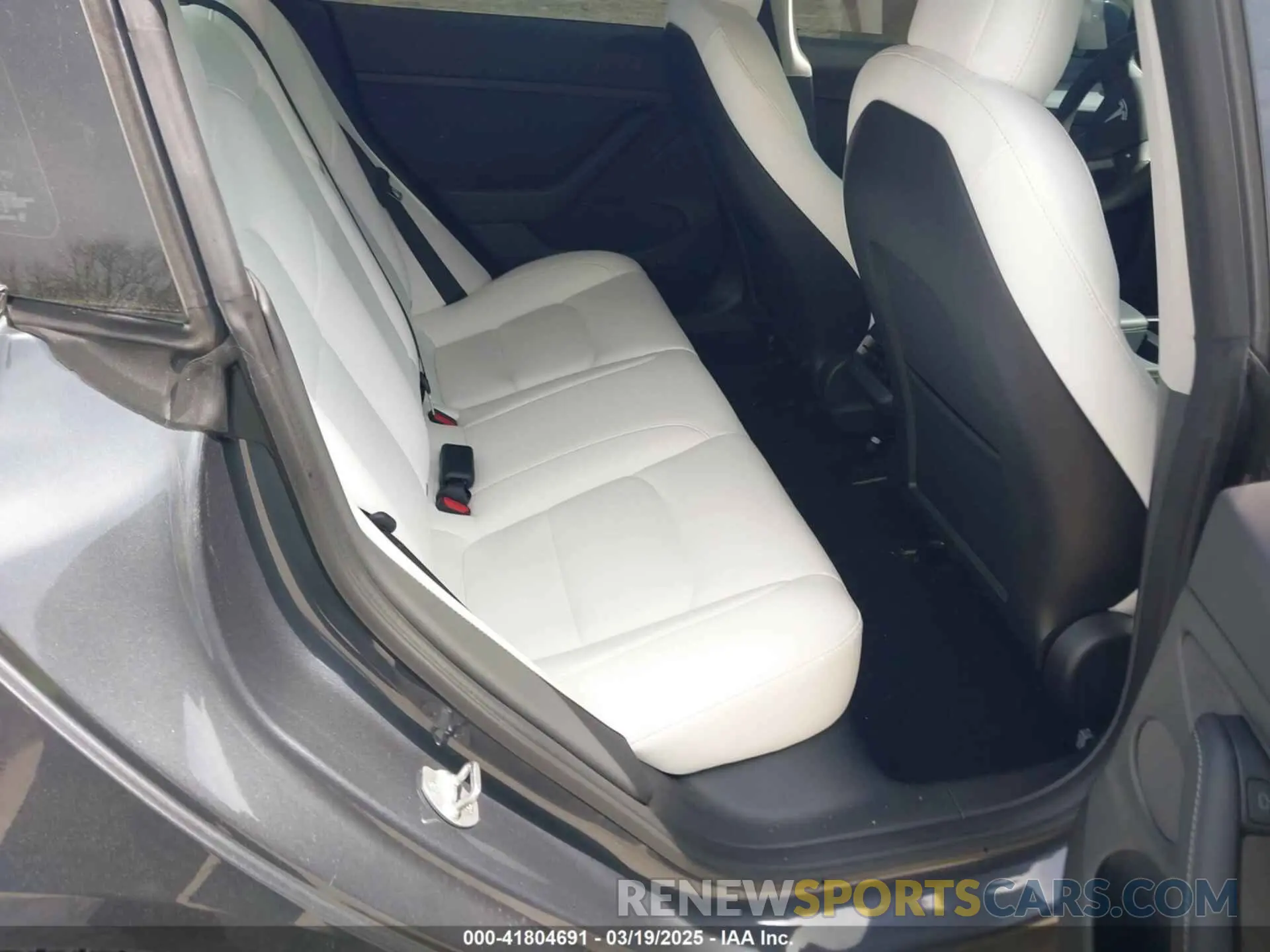 8 fotografías del automóvil dañado 5YJ3E1EA7MF094438 TESLA MODEL 3 2021