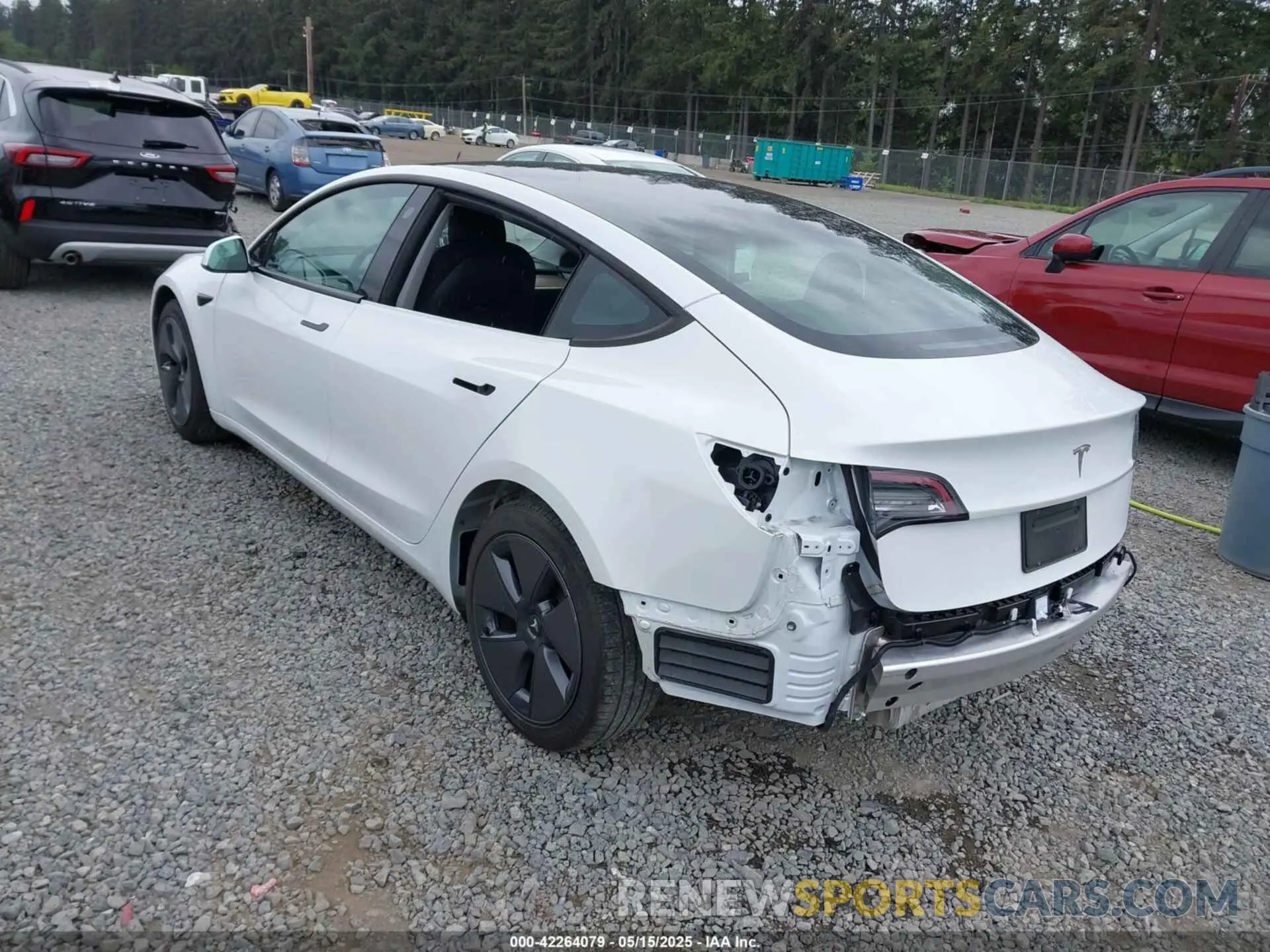 3 fotografías del automóvil dañado 5YJ3E1EA7MF098215 TESLA MODEL 3 2021