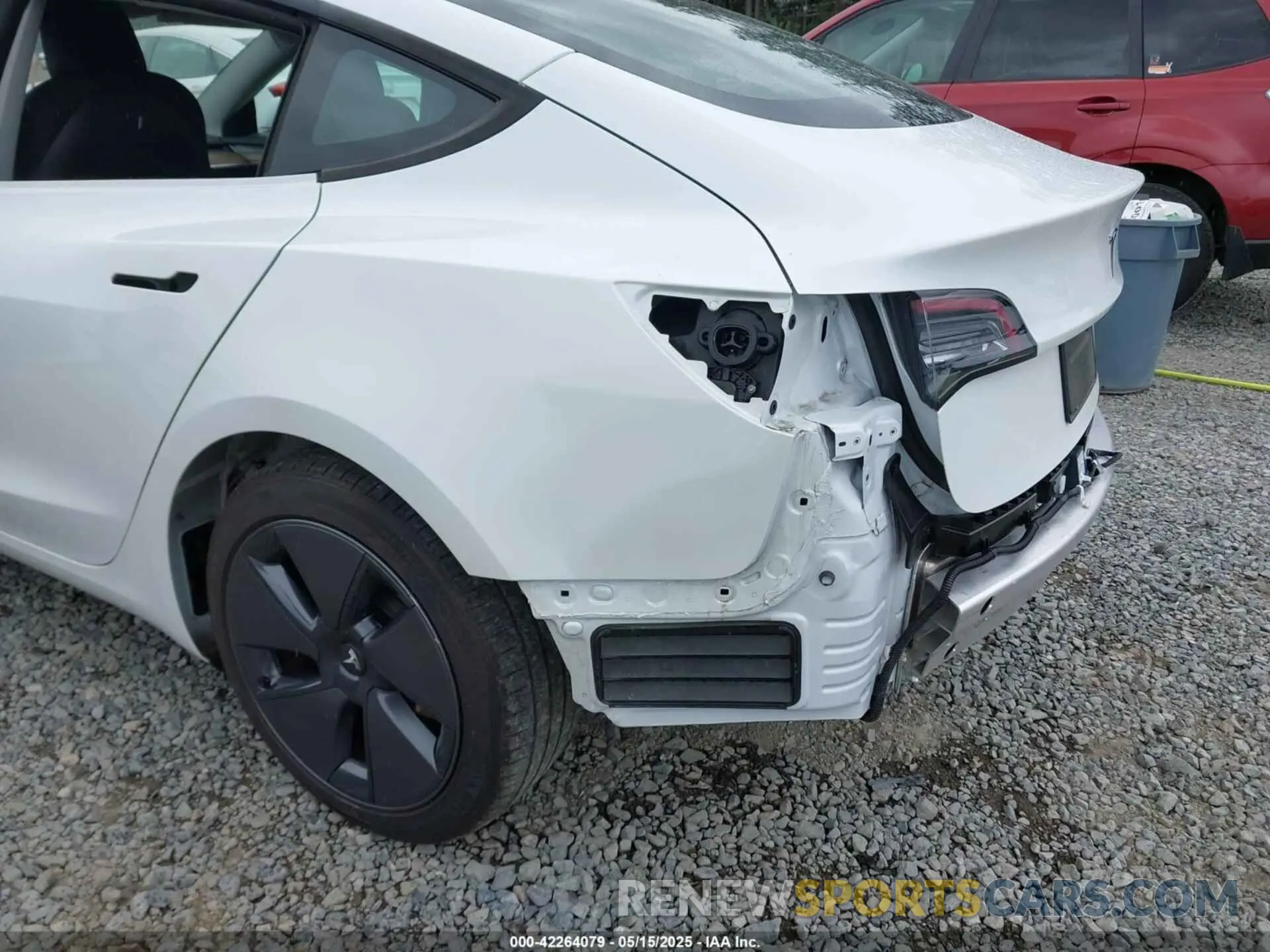 6 fotografías del automóvil dañado 5YJ3E1EA7MF098215 TESLA MODEL 3 2021