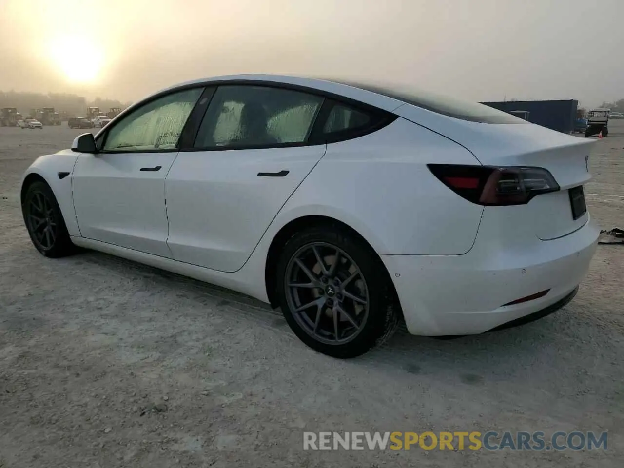 2 fotografías del automóvil dañado 5YJ3E1EA7MF855081 TESLA MODEL 3 2021