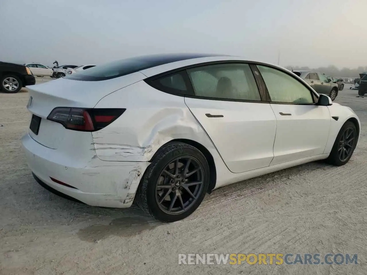 3 fotografías del automóvil dañado 5YJ3E1EA7MF855081 TESLA MODEL 3 2021