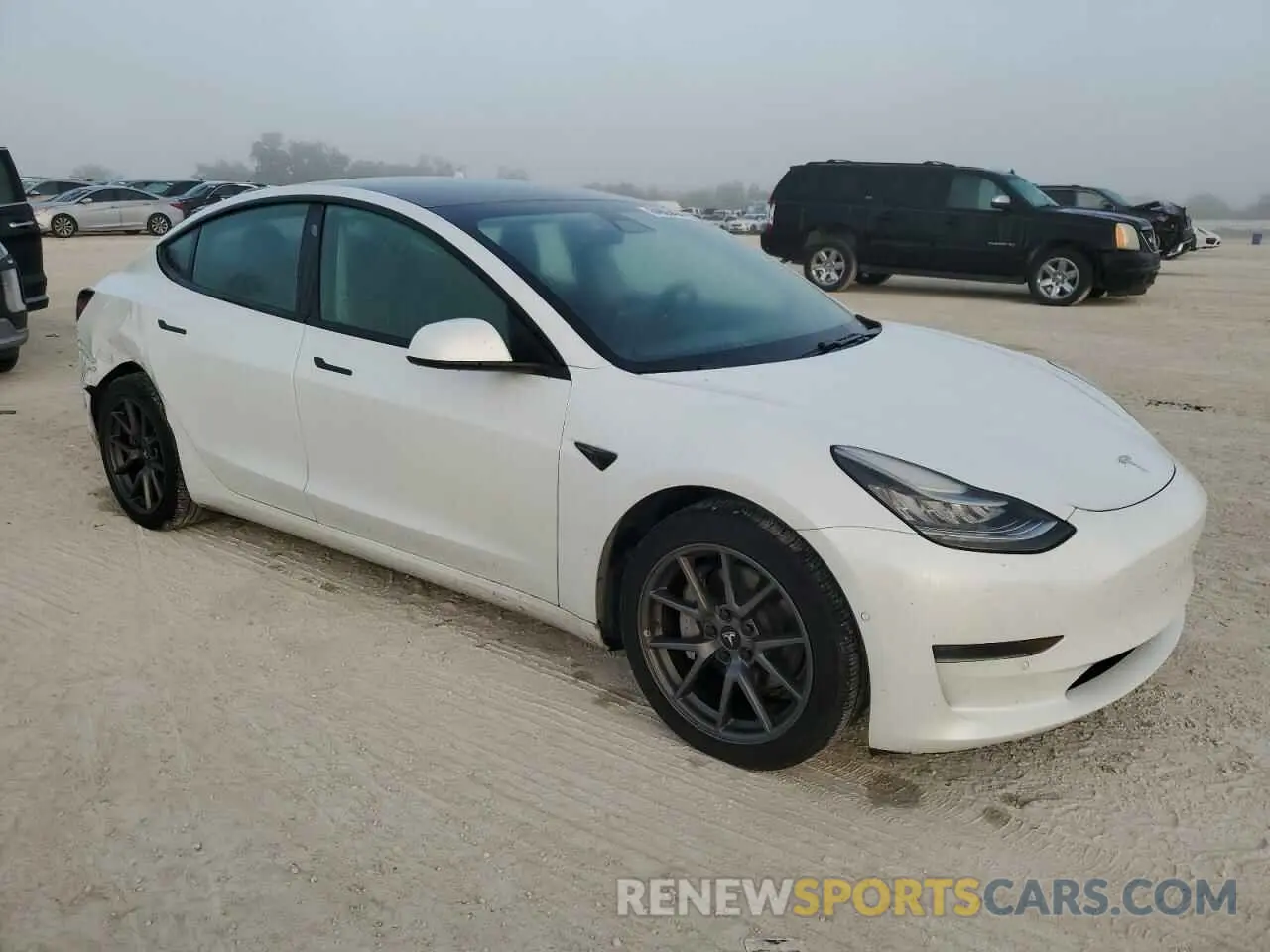 4 fotografías del automóvil dañado 5YJ3E1EA7MF855081 TESLA MODEL 3 2021