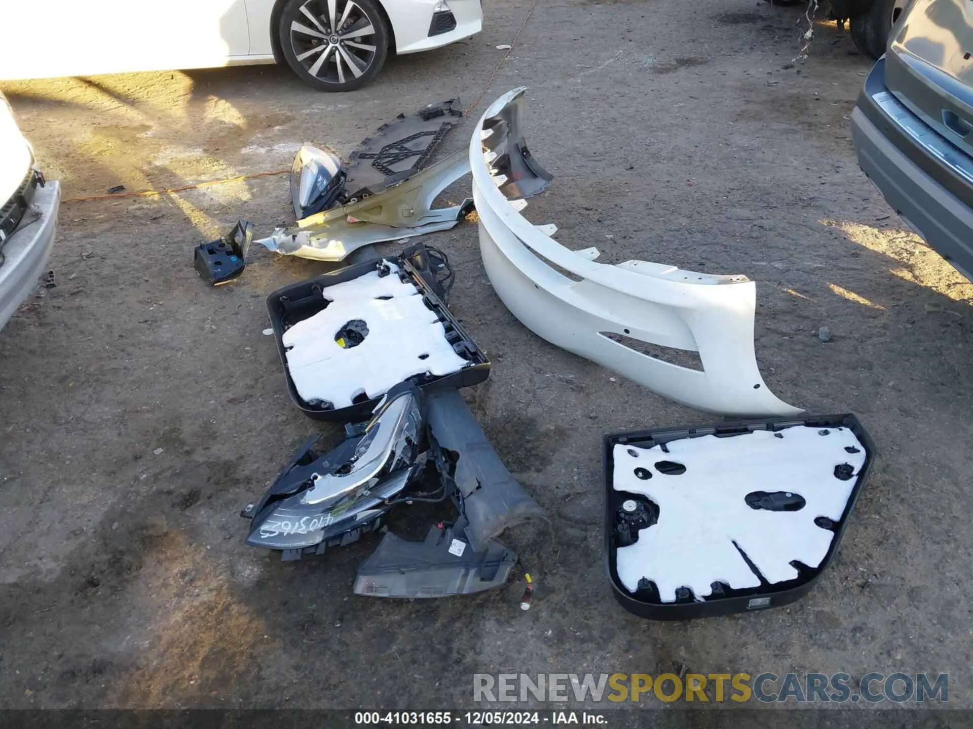12 fotografías del automóvil dañado 5YJ3E1EA7MF861009 TESLA MODEL 3 2021