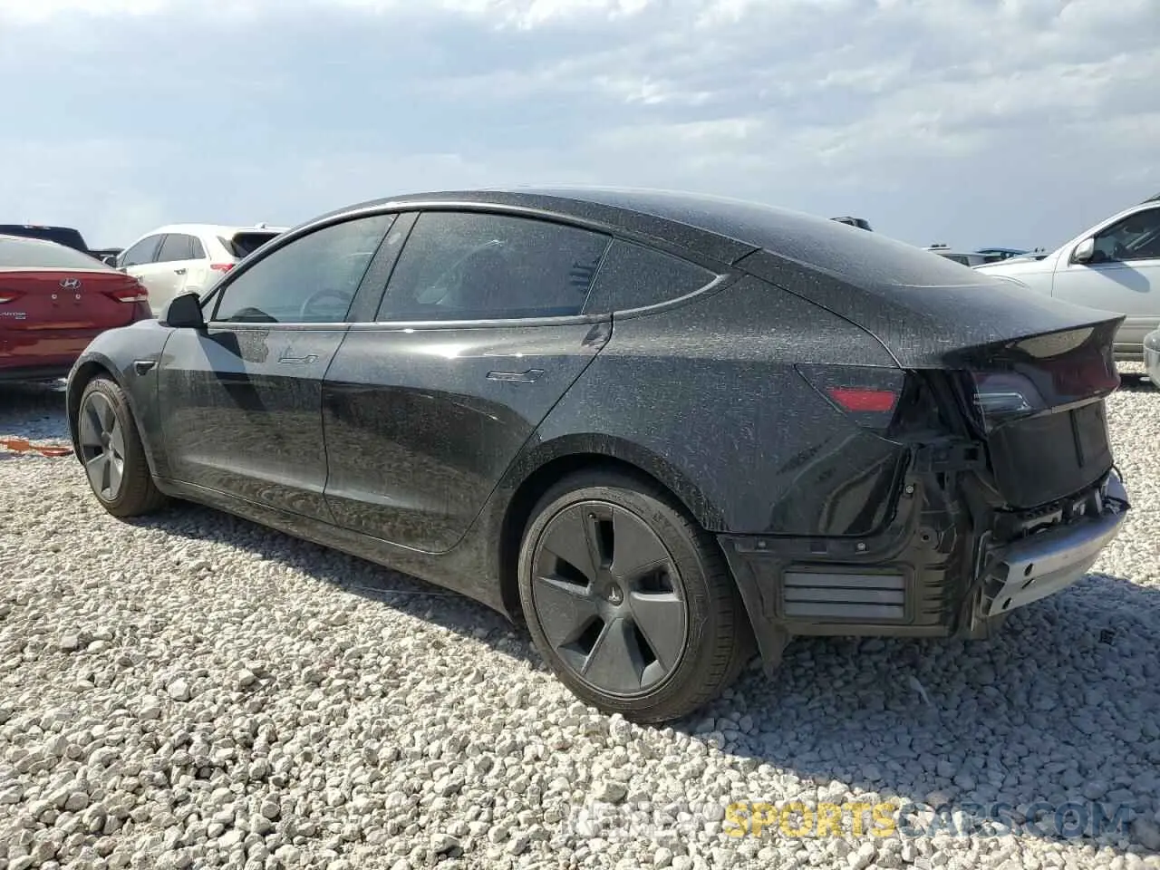 2 fotografías del automóvil dañado 5YJ3E1EA7MF922973 TESLA MODEL 3 2021