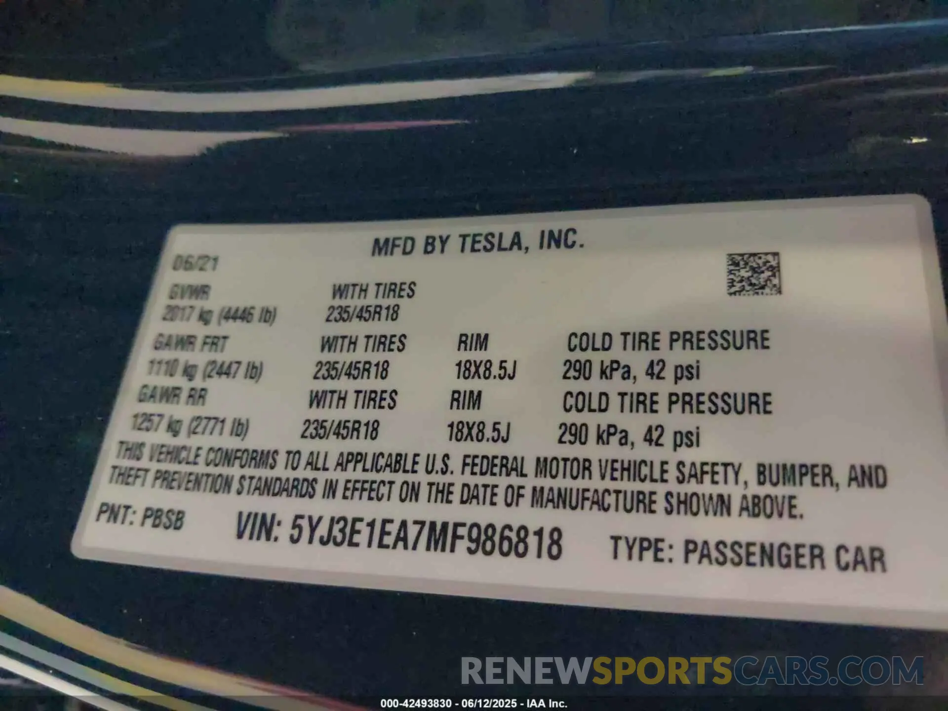 9 fotografías del automóvil dañado 5YJ3E1EA7MF986818 TESLA MODEL 3 2021