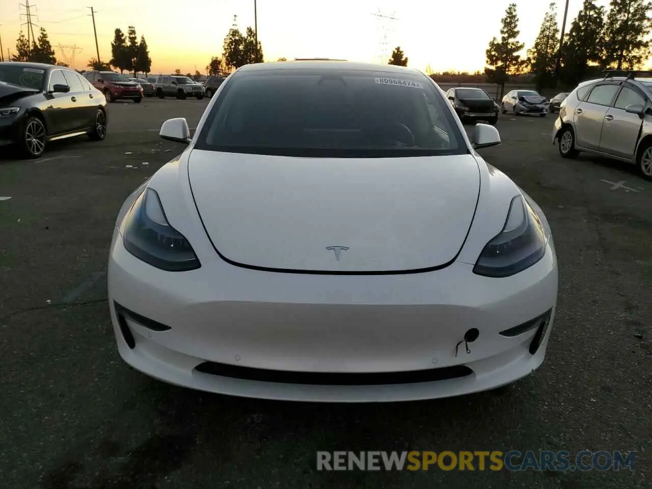 5 fotografías del automóvil dañado 5YJ3E1EA7MF996815 TESLA MODEL 3 2021