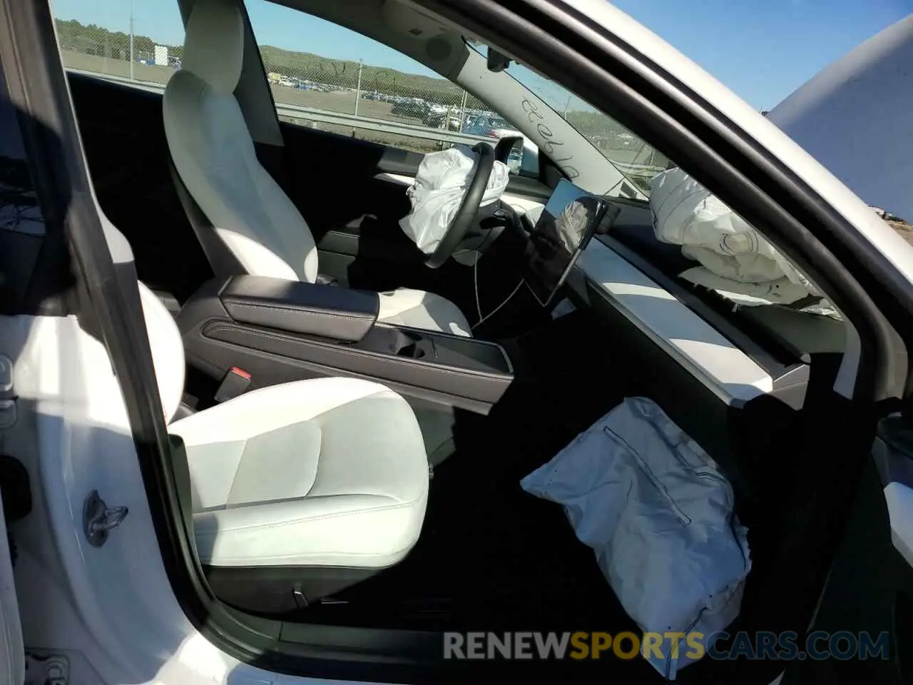 5 fotografías del automóvil dañado 5YJ3E1EA8MF019022 TESLA MODEL 3 2021