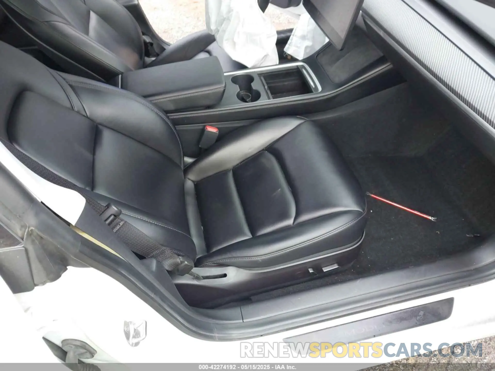 5 fotografías del automóvil dañado 5YJ3E1EA8MF023748 TESLA MODEL 3 2021