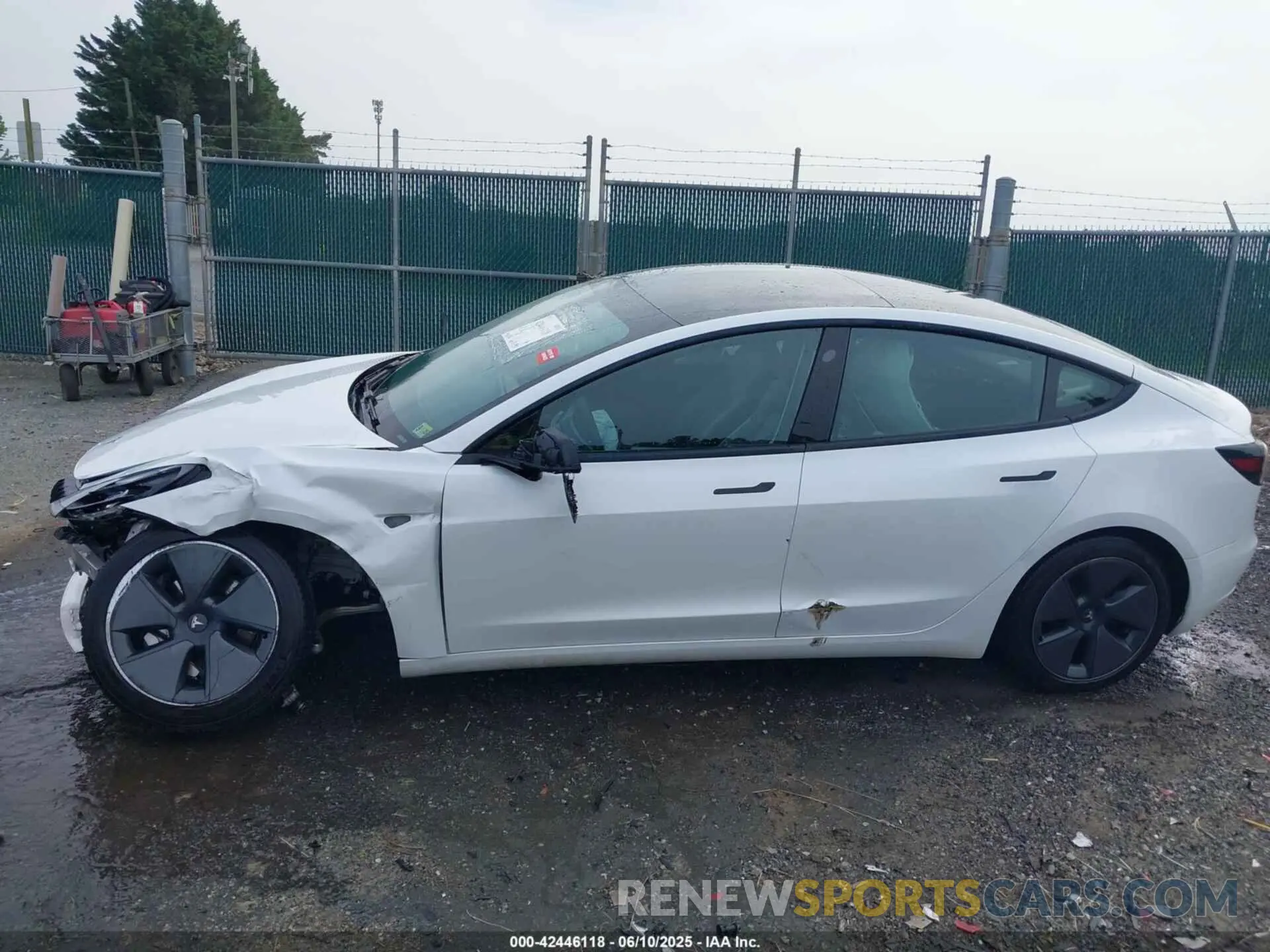 15 fotografías del automóvil dañado 5YJ3E1EA8MF062940 TESLA MODEL 3 2021