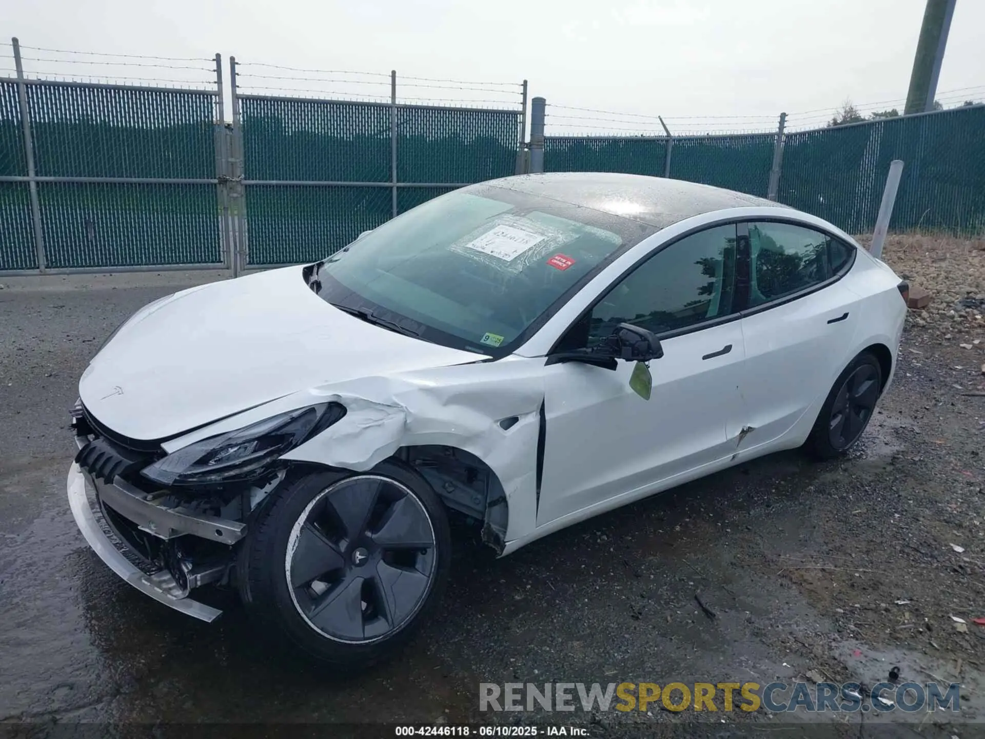 2 fotografías del automóvil dañado 5YJ3E1EA8MF062940 TESLA MODEL 3 2021