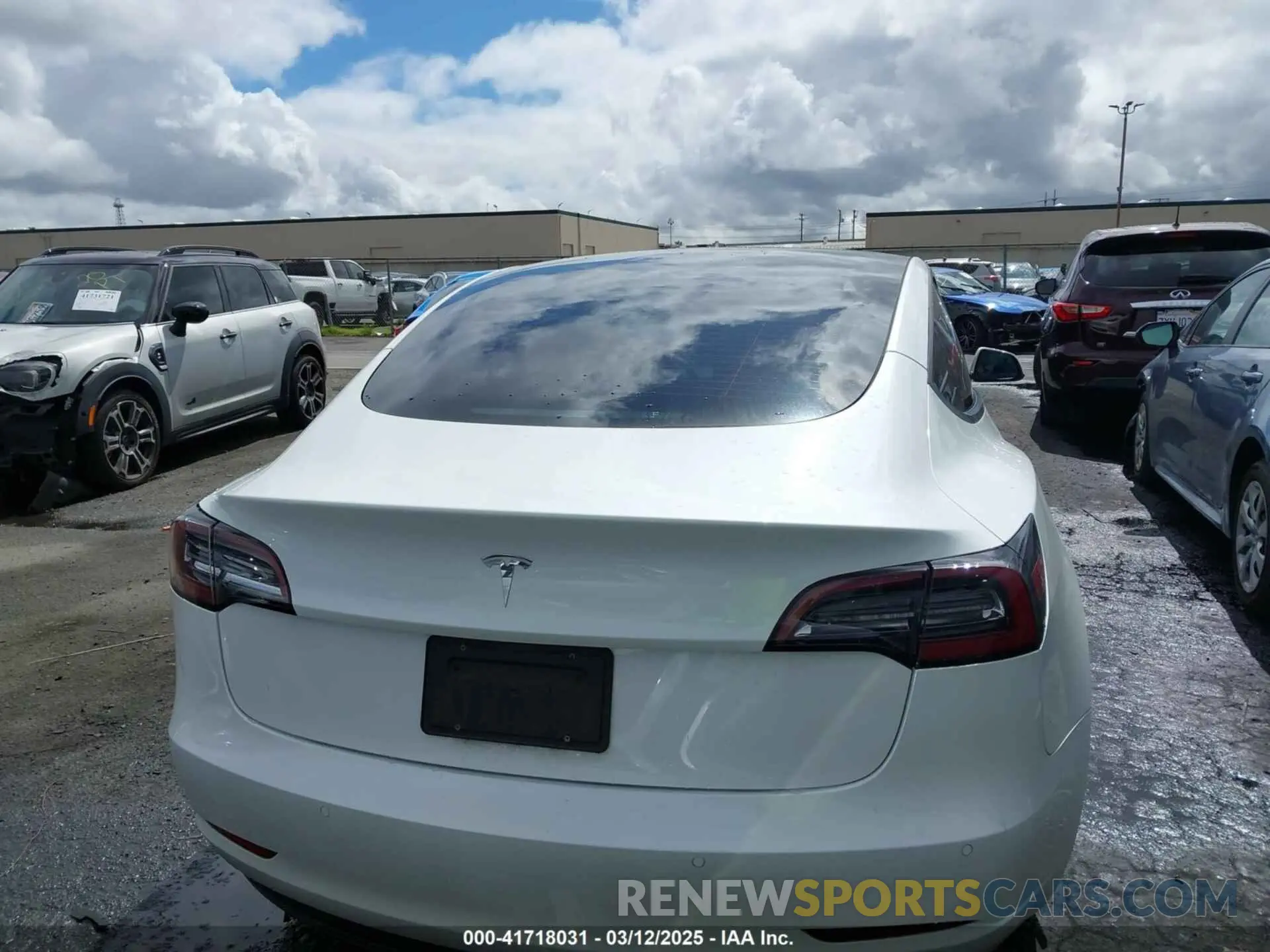 16 fotografías del automóvil dañado 5YJ3E1EA8MF087580 TESLA MODEL 3 2021