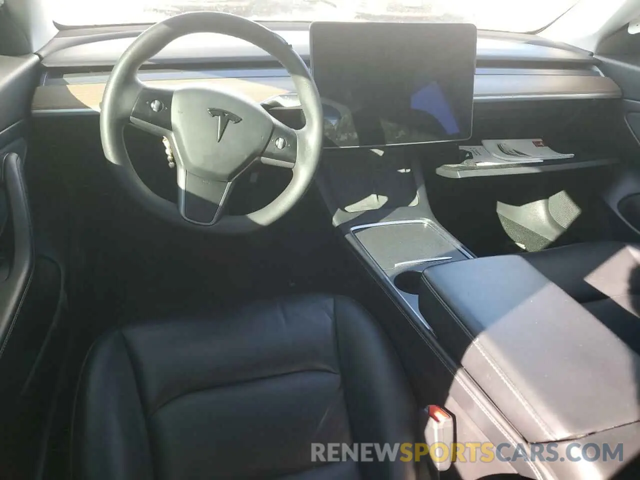8 fotografías del automóvil dañado 5YJ3E1EA8MF852089 TESLA MODEL 3 2021