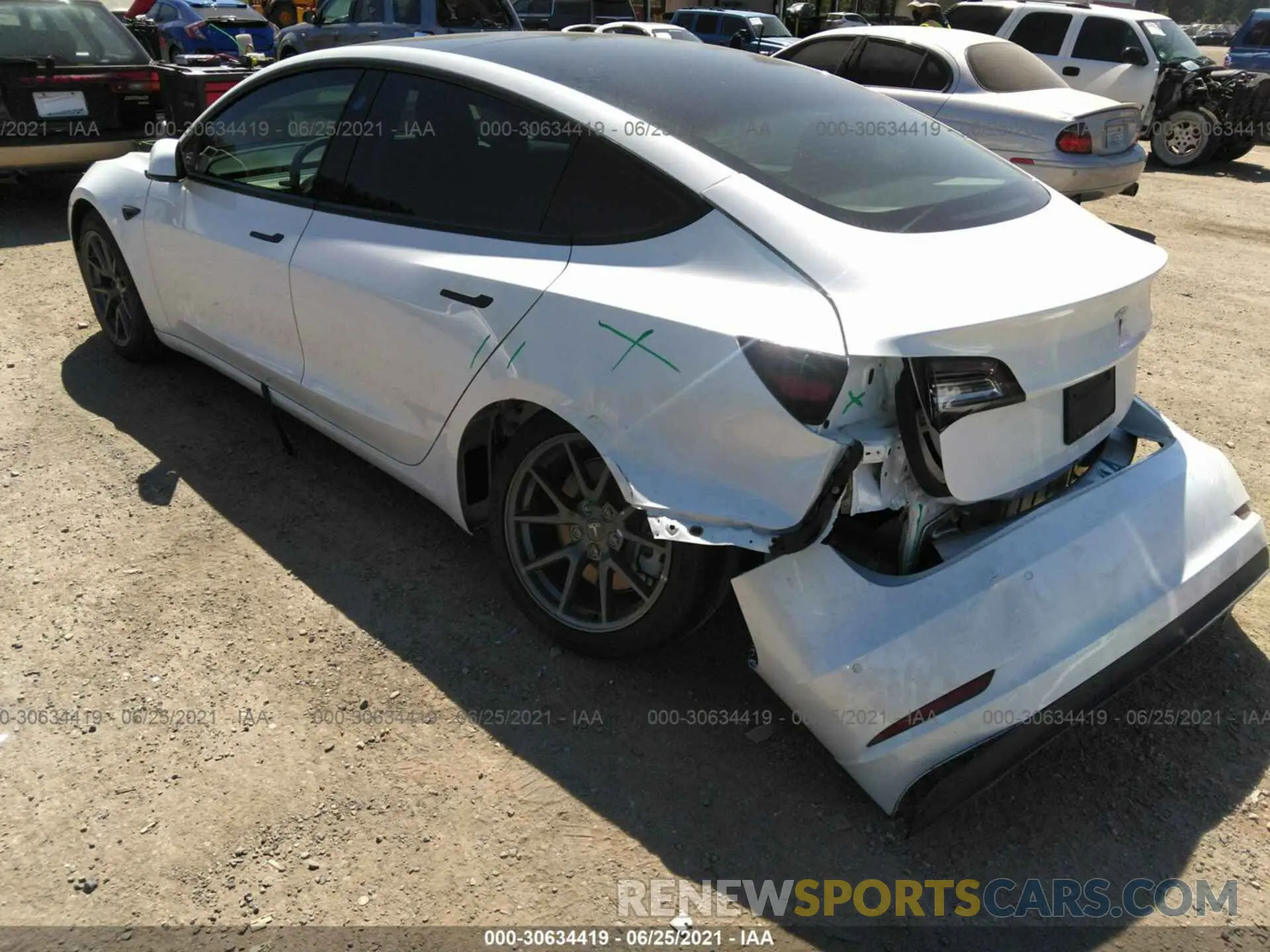 3 fotografías del automóvil dañado 5YJ3E1EA8MF867661 TESLA MODEL 3 2021