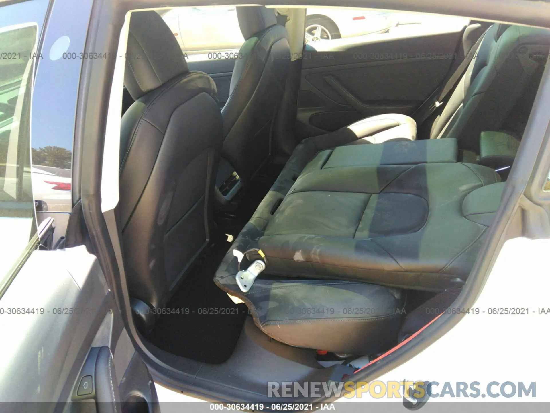 8 fotografías del automóvil dañado 5YJ3E1EA8MF867661 TESLA MODEL 3 2021