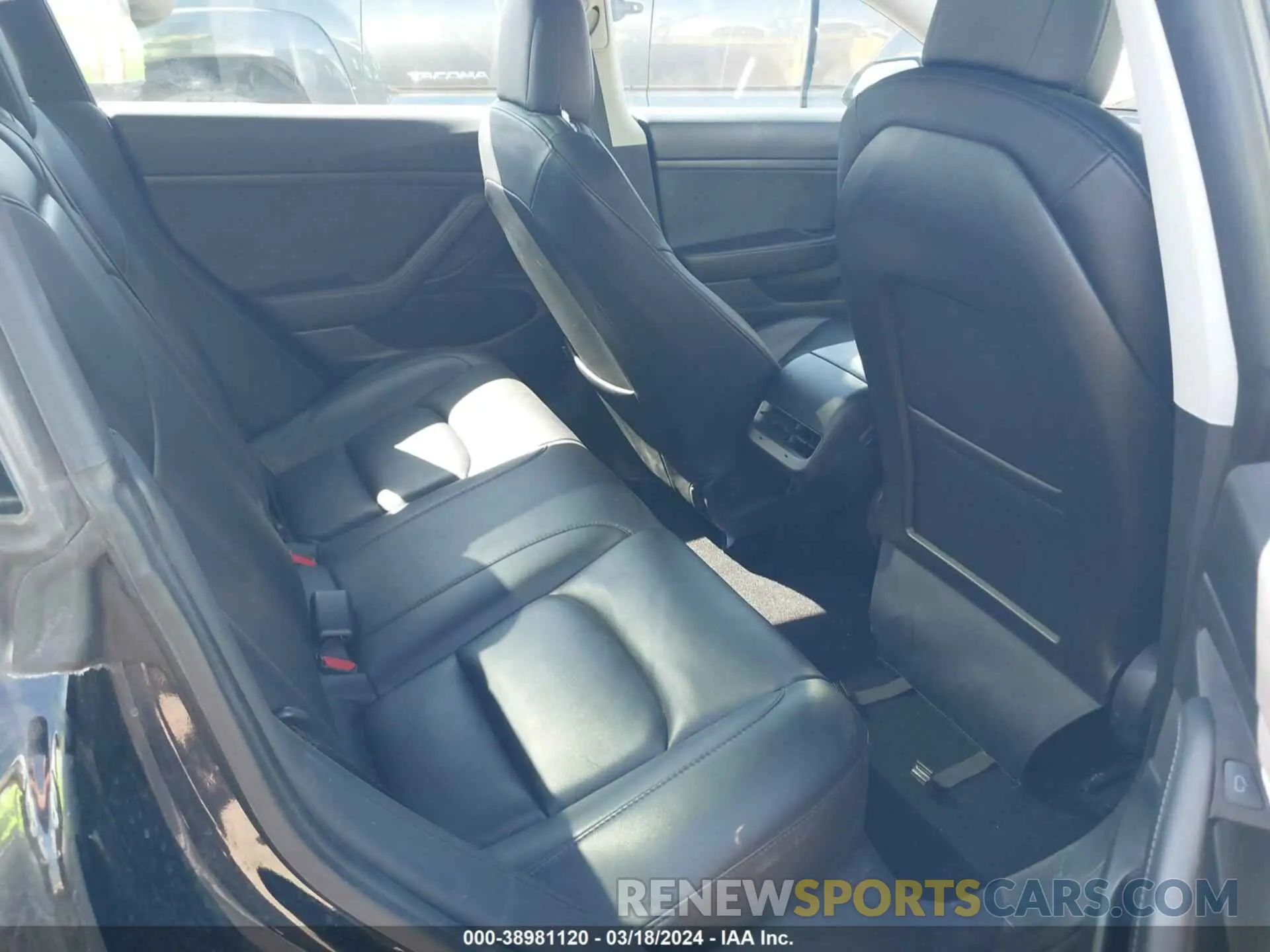 8 fotografías del automóvil dañado 5YJ3E1EA8MF878076 TESLA MODEL 3 2021