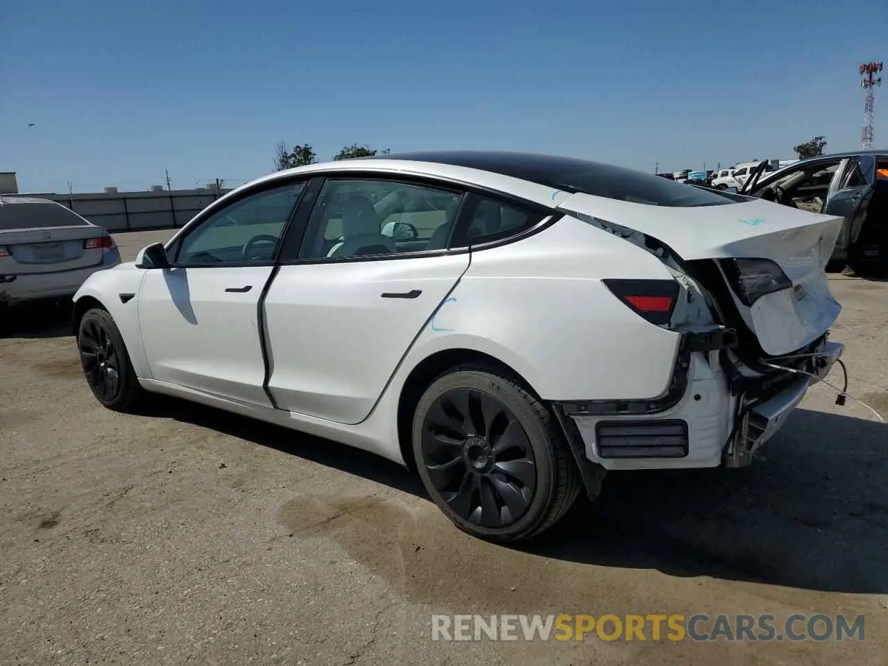 2 fotografías del automóvil dañado 5YJ3E1EA8MF928913 TESLA MODEL 3 2021