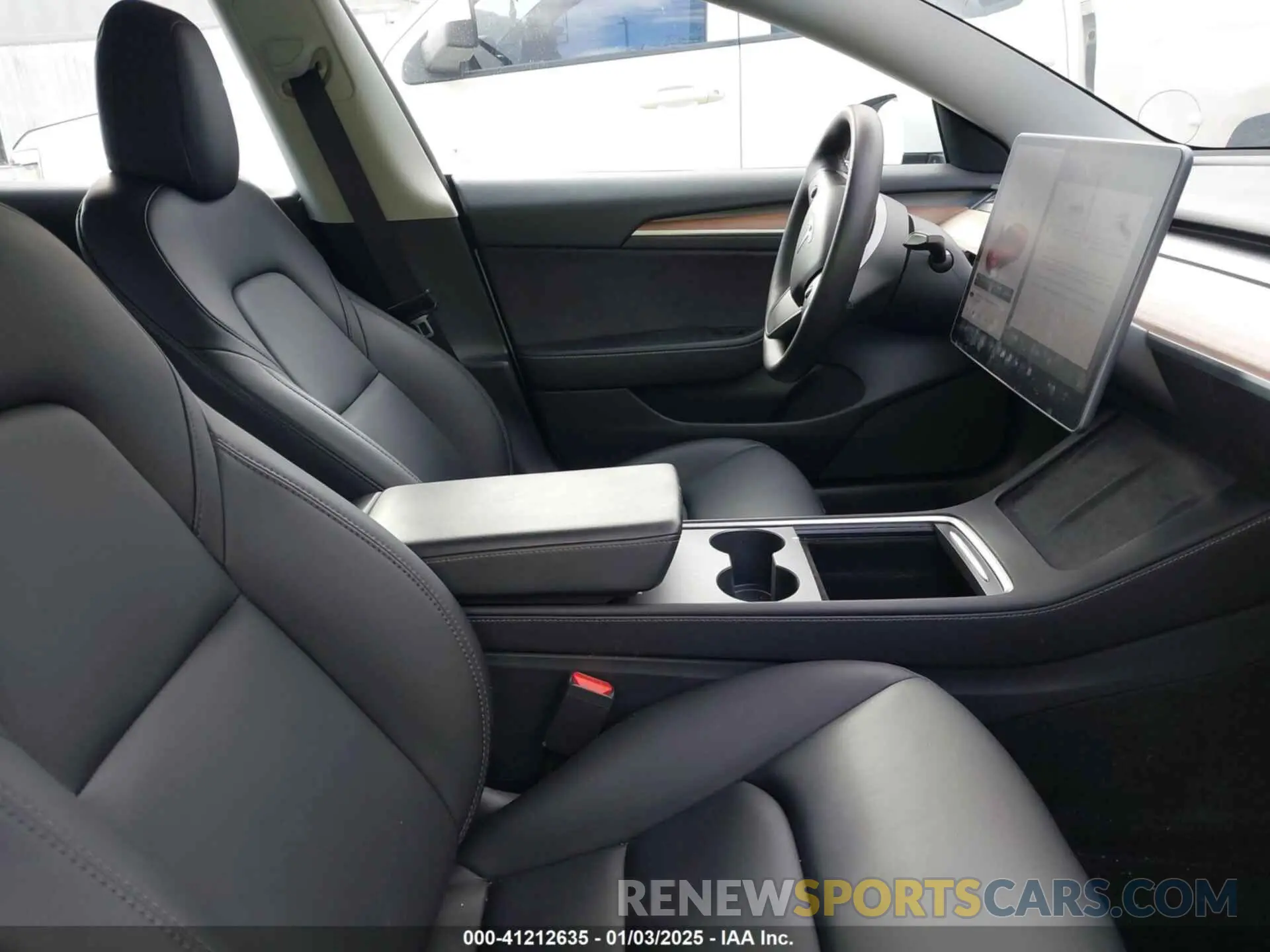 5 fotografías del automóvil dañado 5YJ3E1EA8MF977447 TESLA MODEL 3 2021