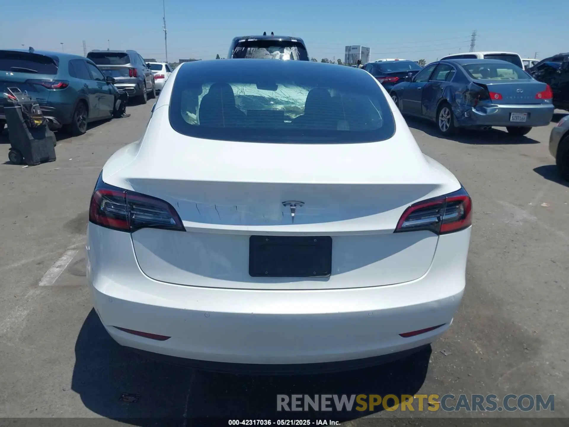 16 fotografías del automóvil dañado 5YJ3E1EA9MF001936 TESLA MODEL 3 2021