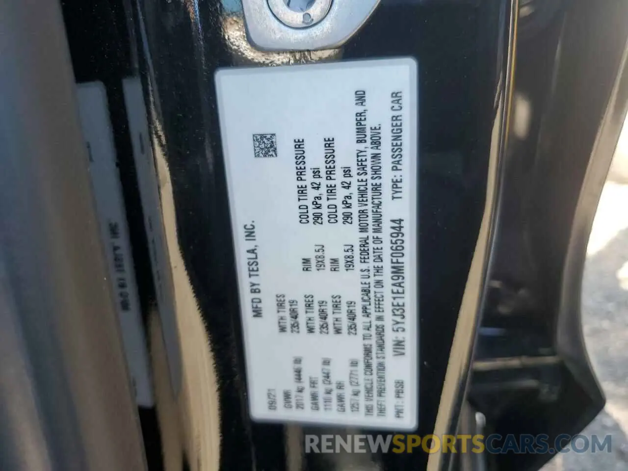 12 fotografías del automóvil dañado 5YJ3E1EA9MF065944 TESLA MODEL 3 2021