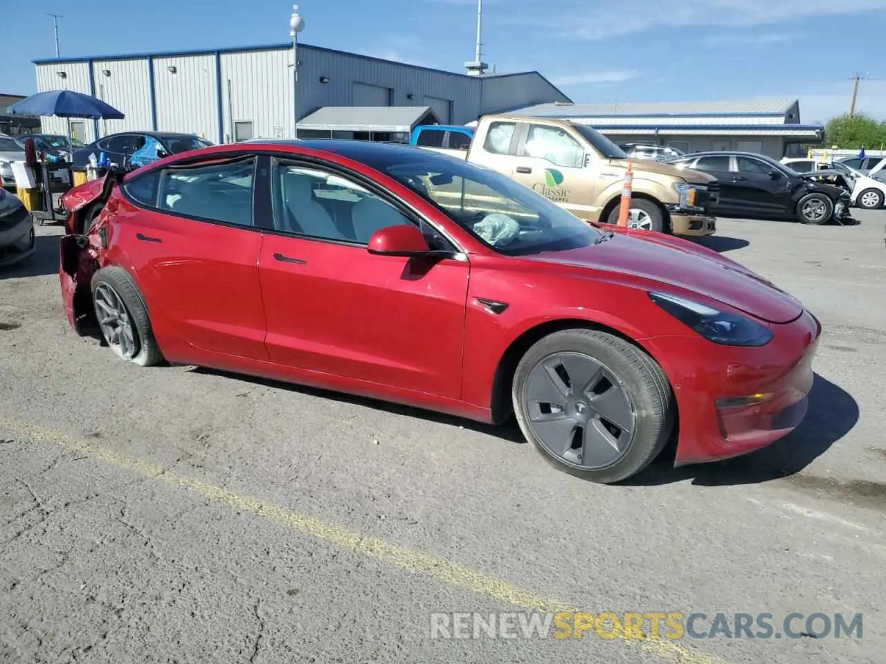 4 fotografías del automóvil dañado 5YJ3E1EA9MF070657 TESLA MODEL 3 2021