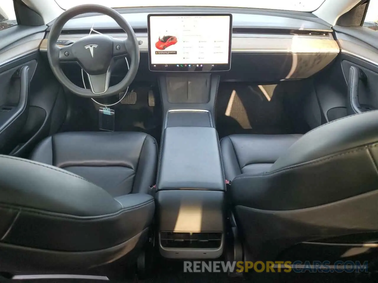 8 fotografías del automóvil dañado 5YJ3E1EA9MF085689 TESLA MODEL 3 2021