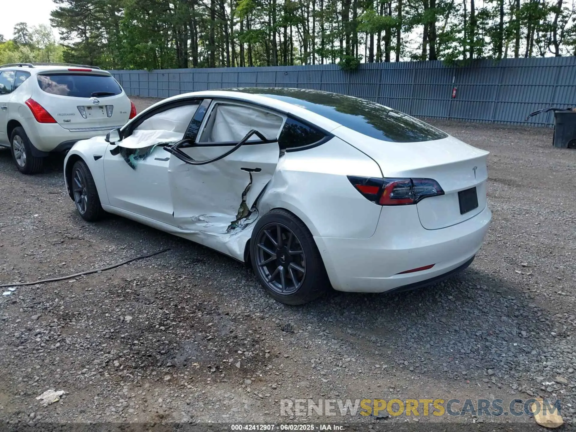 3 fotografías del automóvil dañado 5YJ3E1EA9MF092626 TESLA MODEL 3 2021