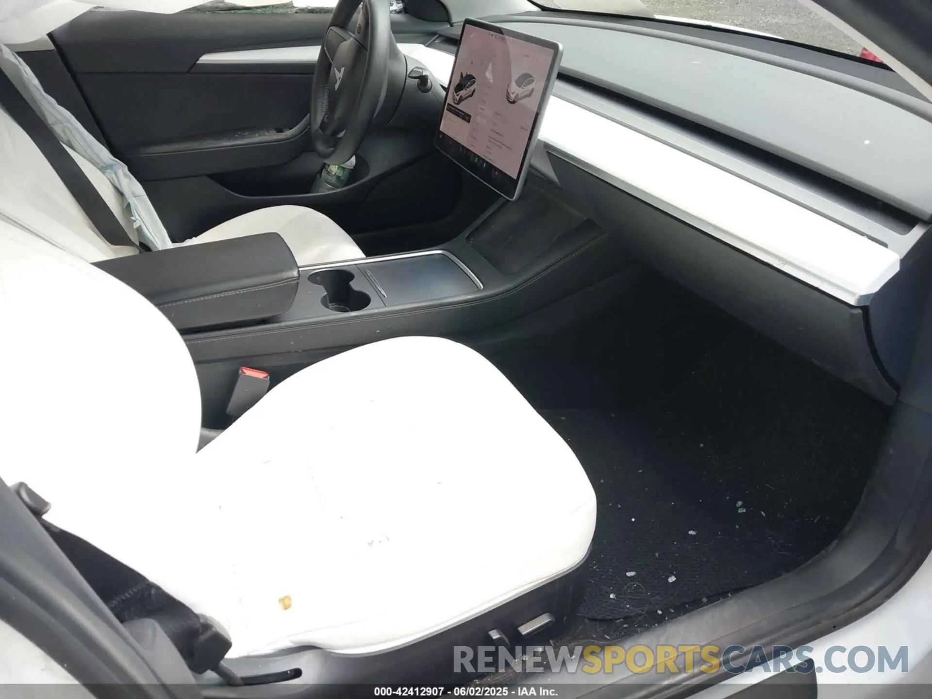 5 fotografías del automóvil dañado 5YJ3E1EA9MF092626 TESLA MODEL 3 2021