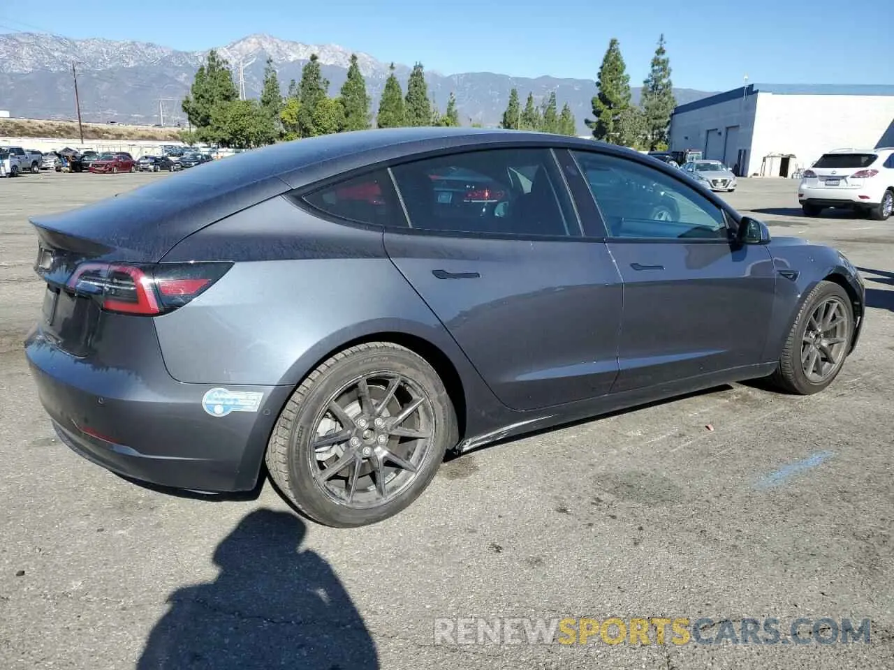3 fotografías del automóvil dañado 5YJ3E1EA9MF872920 TESLA MODEL 3 2021