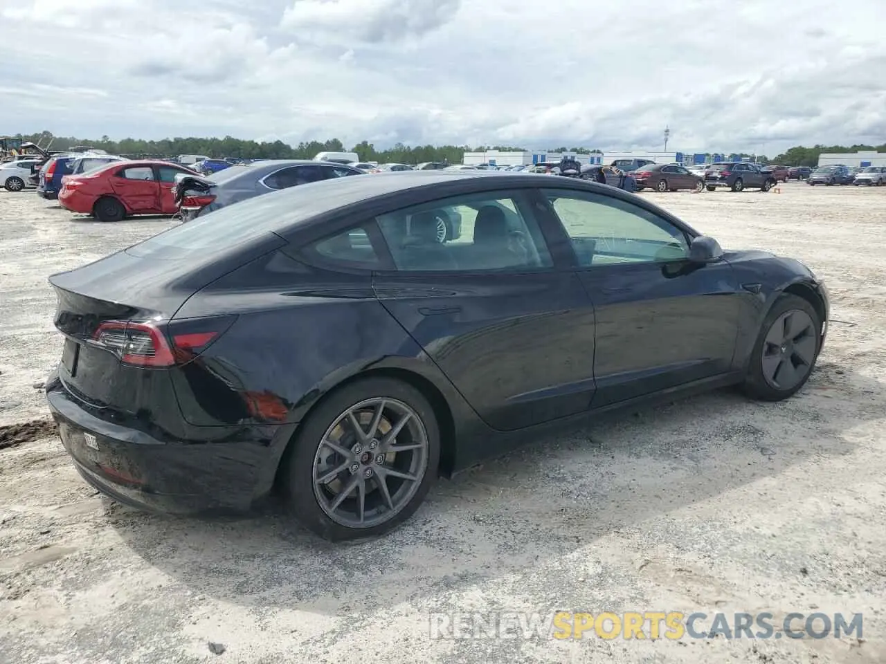 3 fotografías del automóvil dañado 5YJ3E1EA9MF911649 TESLA MODEL 3 2021