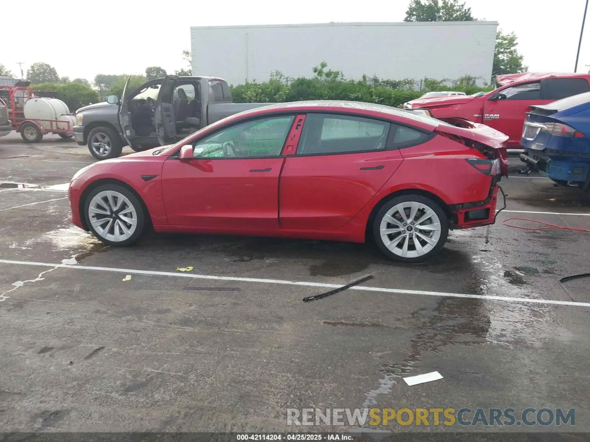 15 fotografías del automóvil dañado 5YJ3E1EAXMF017773 TESLA MODEL 3 2021